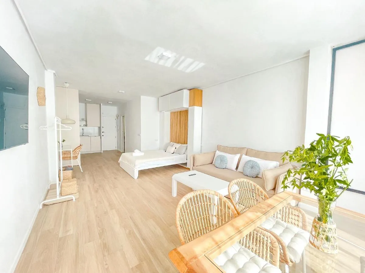 ✺Fenomenal Estudio En Milla De Oro✺Piscina✺Parking Marbella