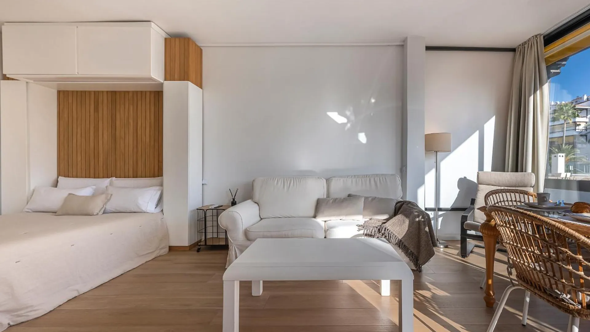 ✺Fenomenal Estudio En Milla De Oro✺Piscina✺Parking Marbella