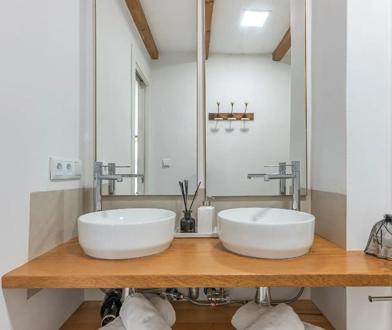 Apartment ✺Fenomenal Estudio En Milla De Oro✺Piscina✺Parking Marbella